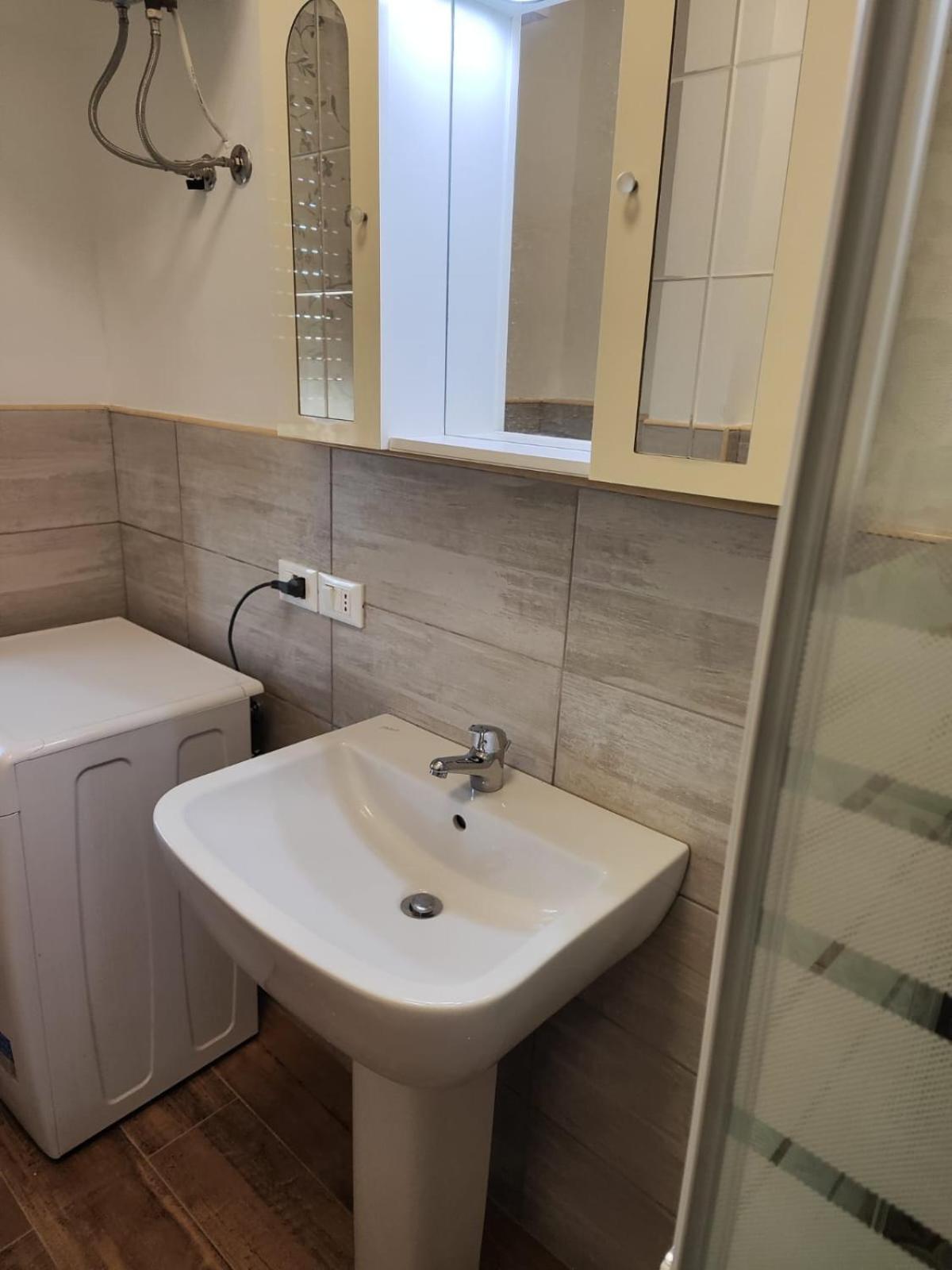 Ferienwohnung Benvenuti A Casa Pisa Exterior foto